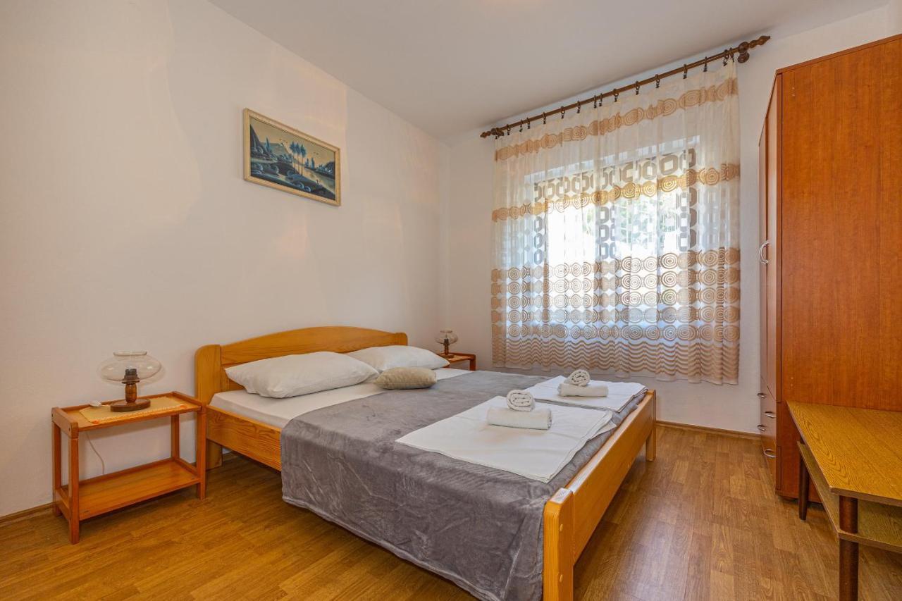 Apartmani Stefka Dramalj Exterior foto