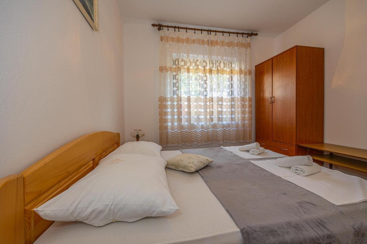 Apartmani Stefka Dramalj Exterior foto
