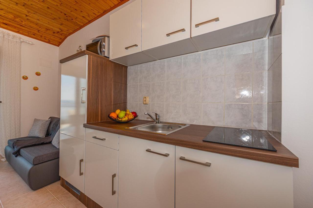 Apartmani Stefka Dramalj Exterior foto
