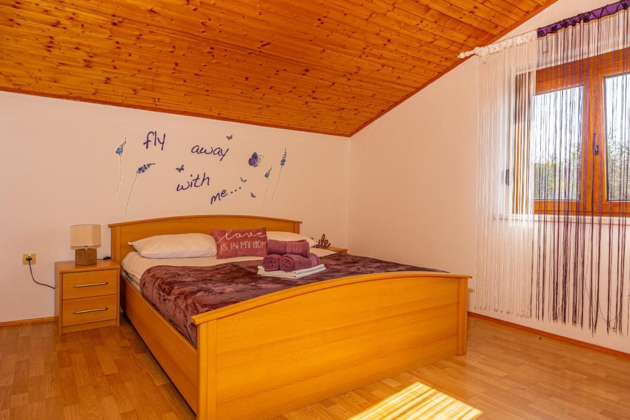 Apartmani Stefka Dramalj Exterior foto