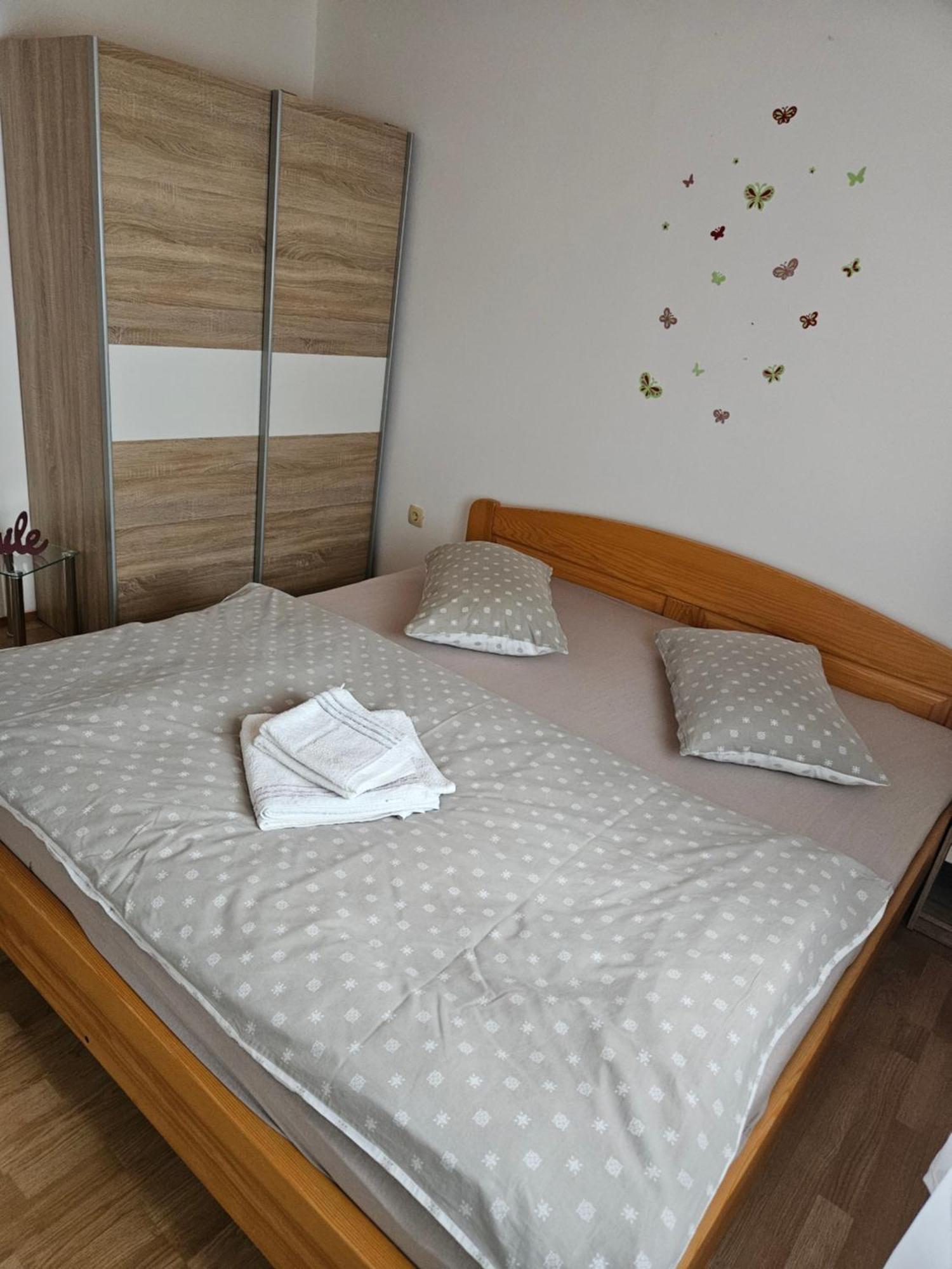 Apartmani Stefka Dramalj Exterior foto